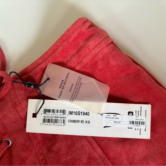 MINKPINK - Tied Up Lace Front Shorts - Picture 7 of 9